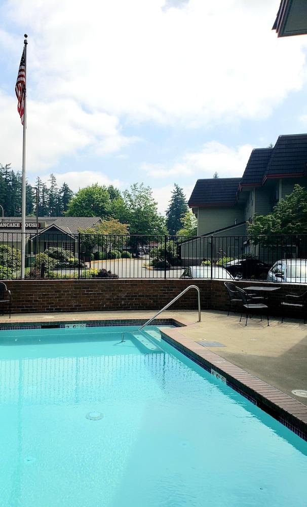 Redmond Inn Εξωτερικό φωτογραφία